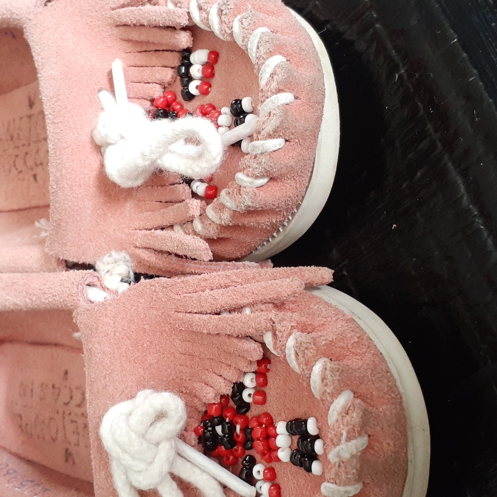 MINNETONKA MOCCASINS - Picture 7 of 7